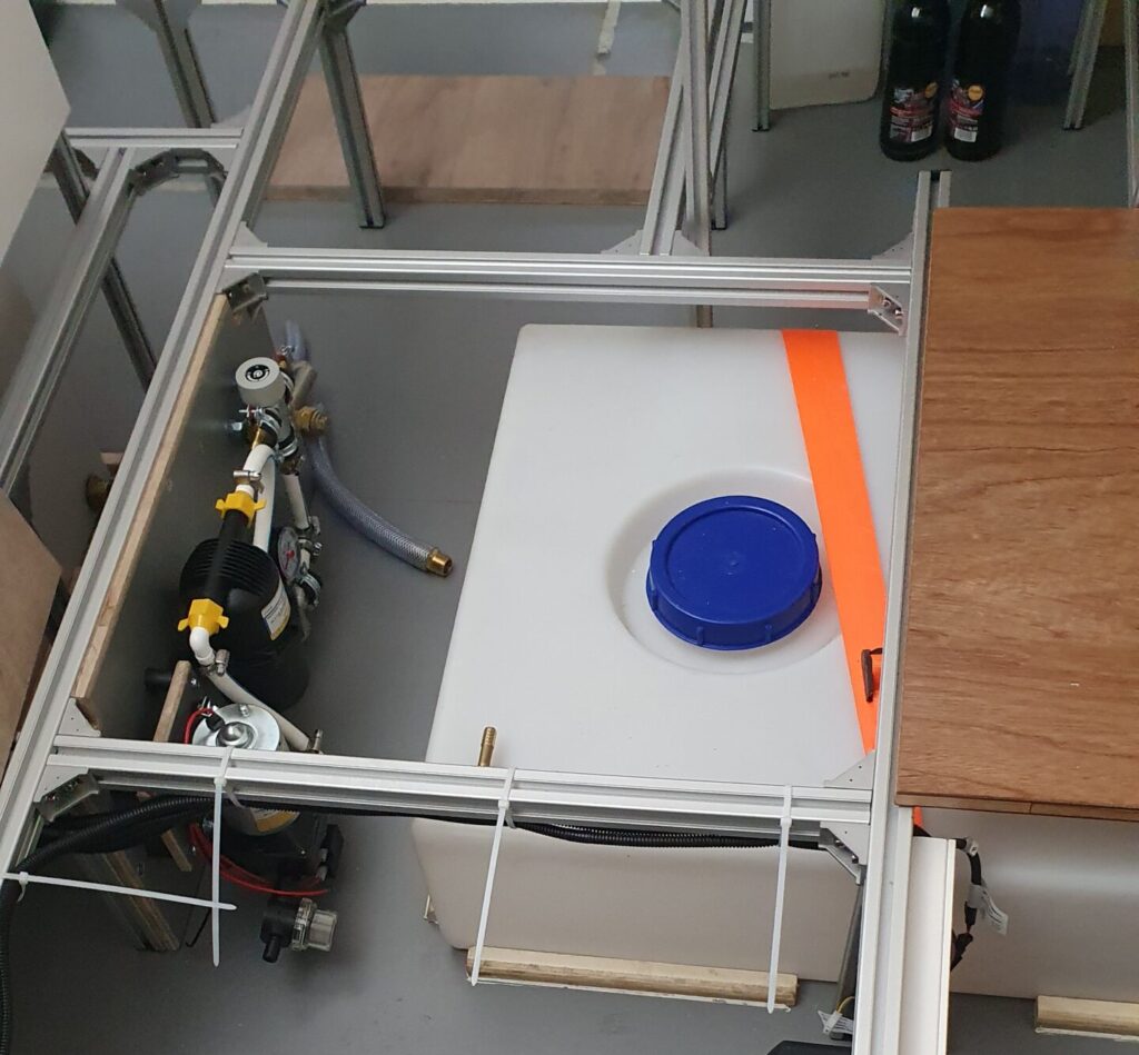 (C) Ernst und Meike Wagner