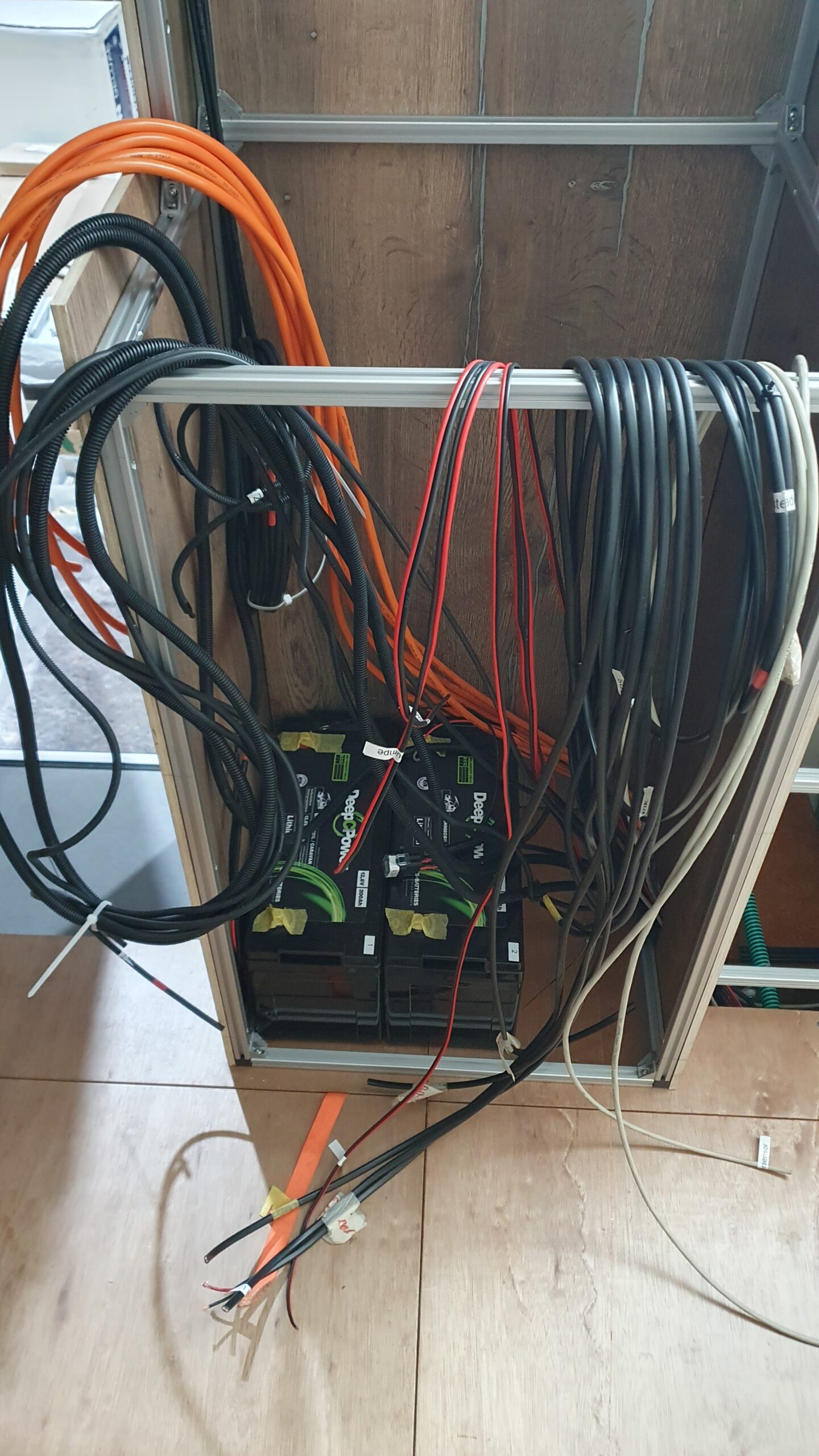 (C) Ernst und Meike Wagner