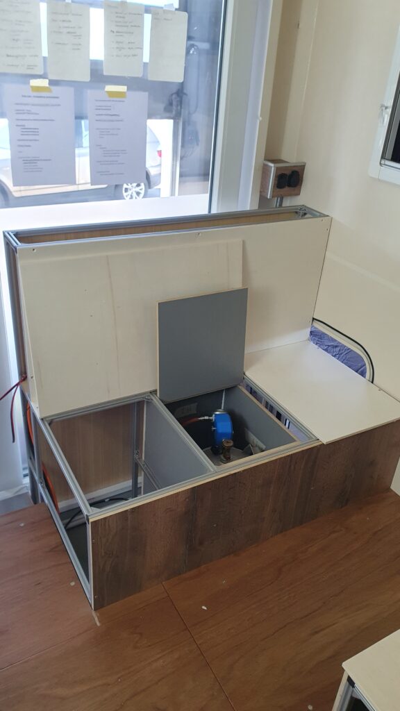 (C) Ernst und Meike Wagner